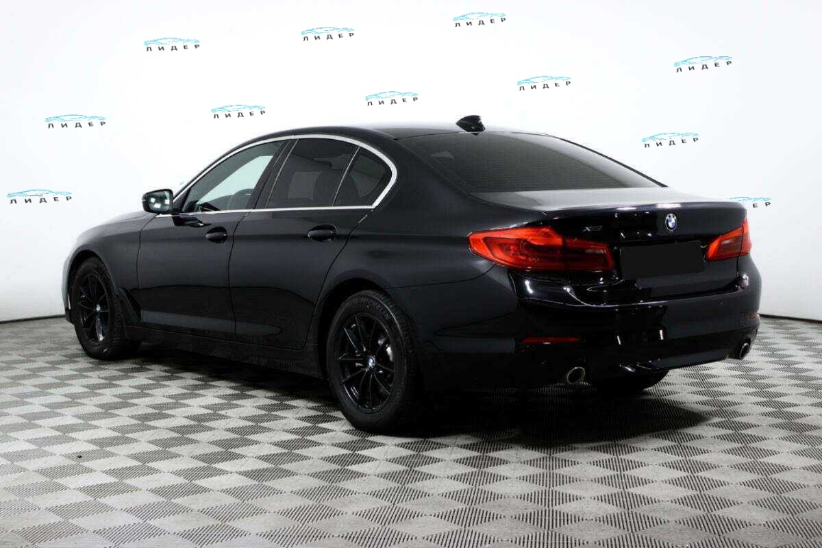 Б/У БМВ 5 серии 2018 года. Фото: #6