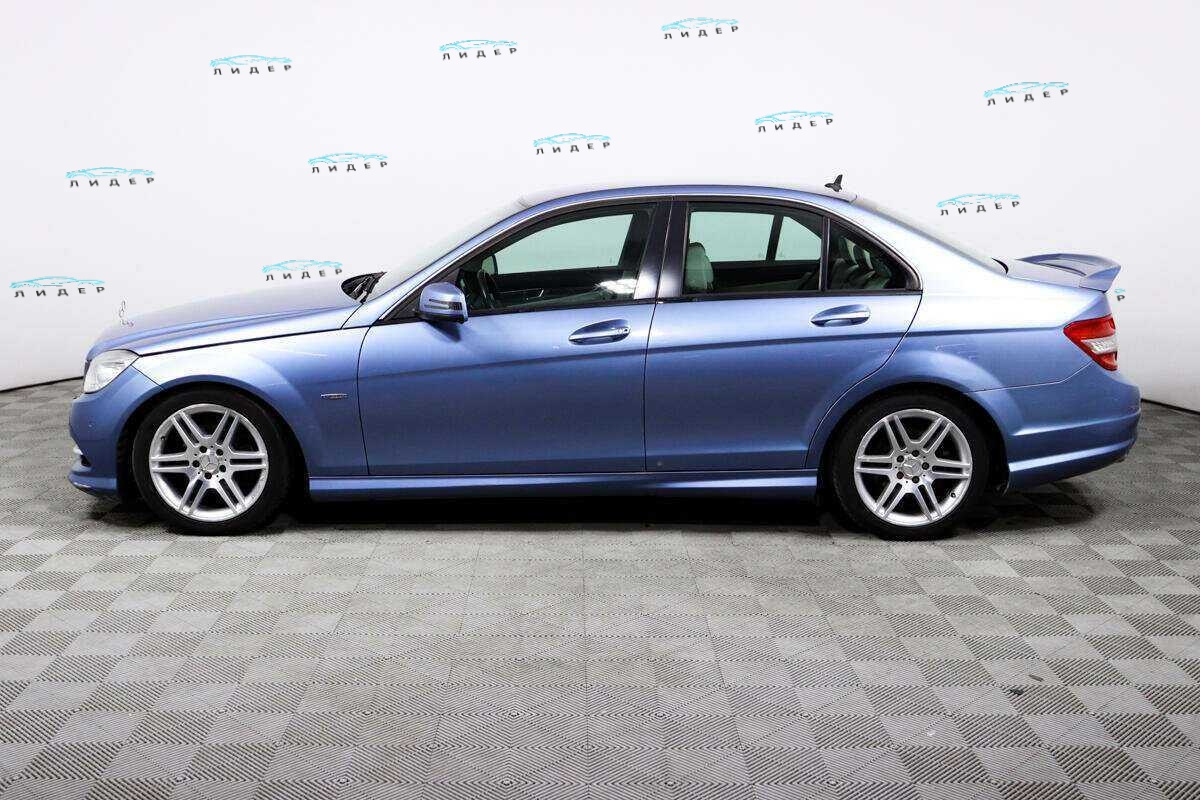 Б/У Мерседес-Бенц Ц-Класс 2011 года. Фото: #7