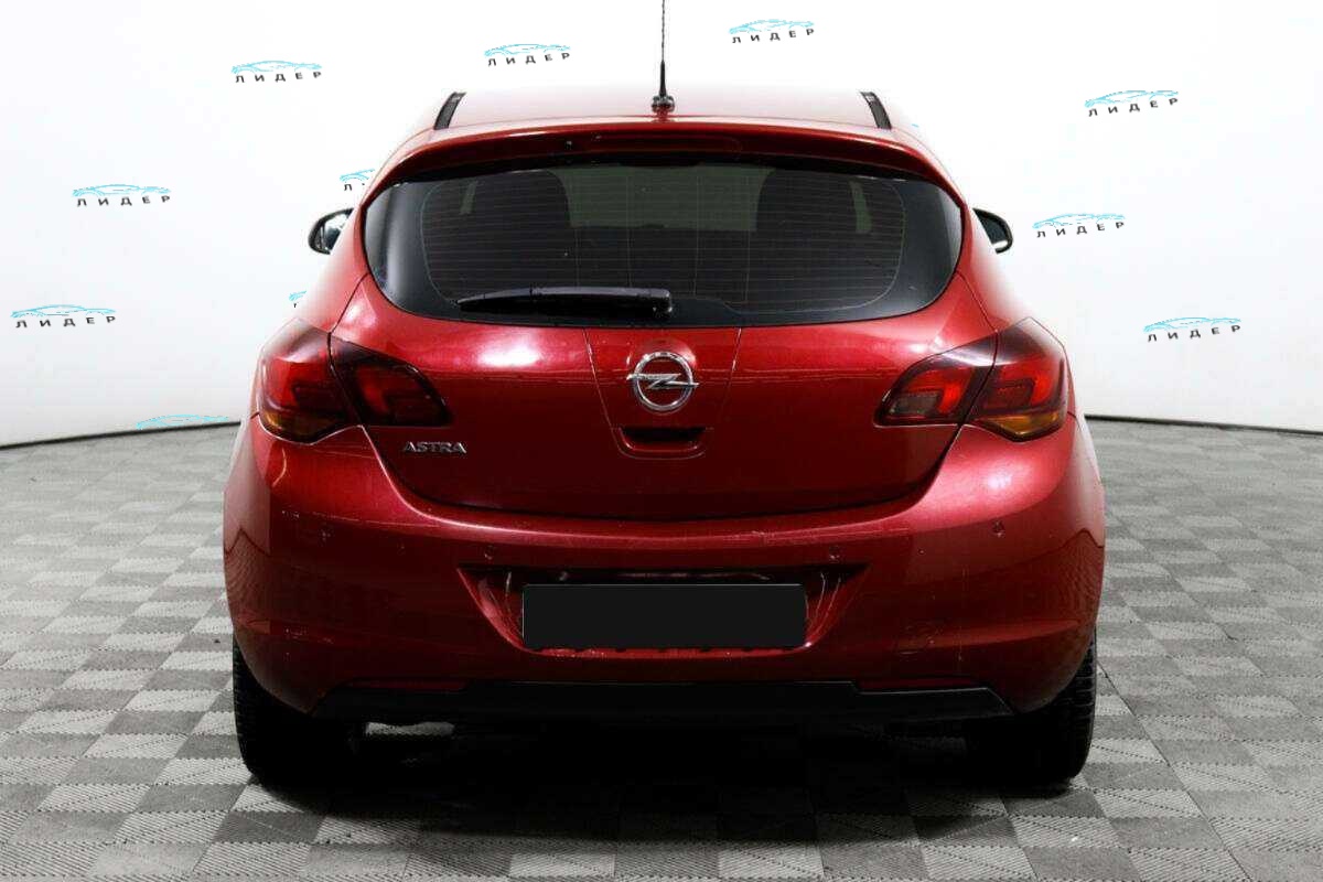 Opel Astra 2011 года с пробегом. Фото: #5