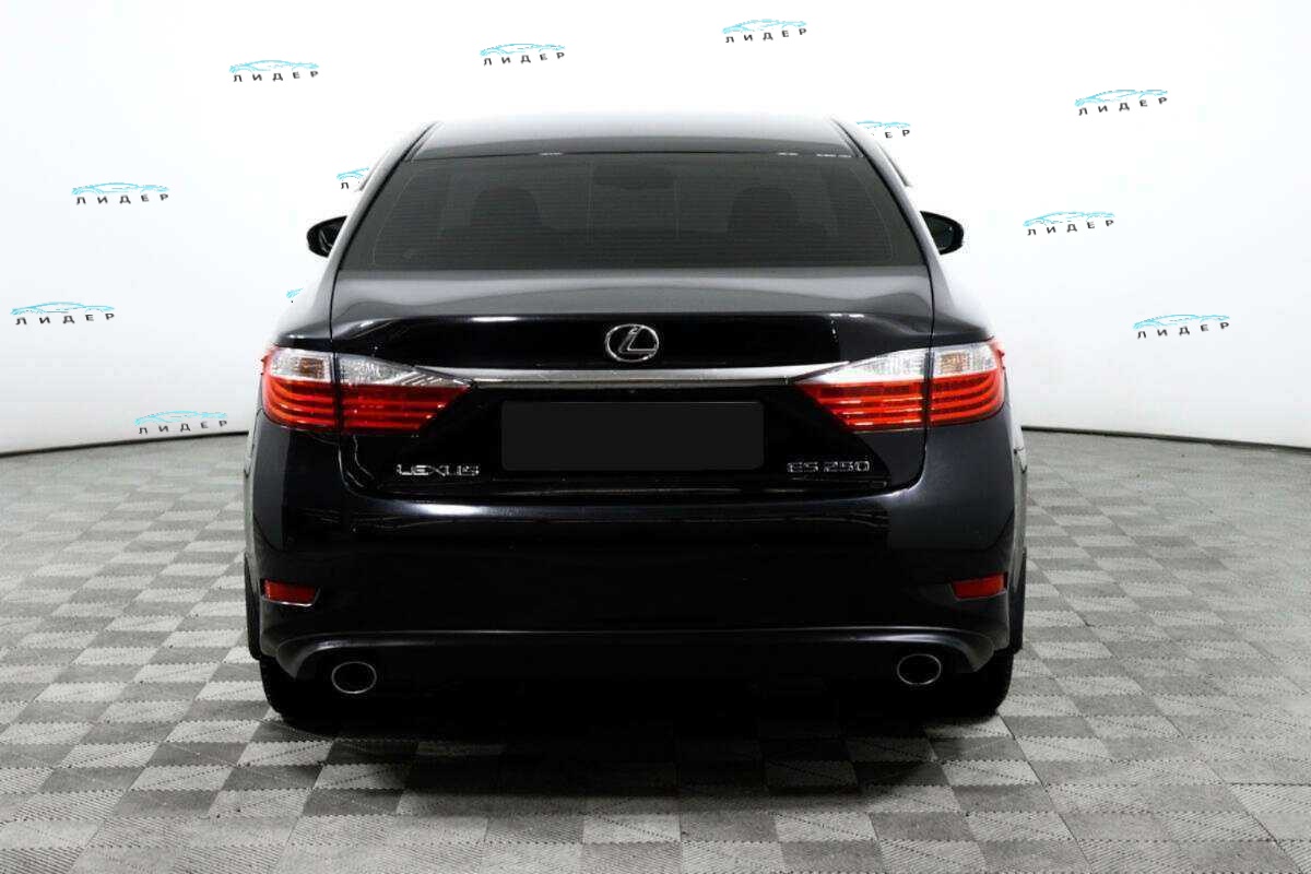 Б/У Лексус ЕС 2013 года. Фото: #5