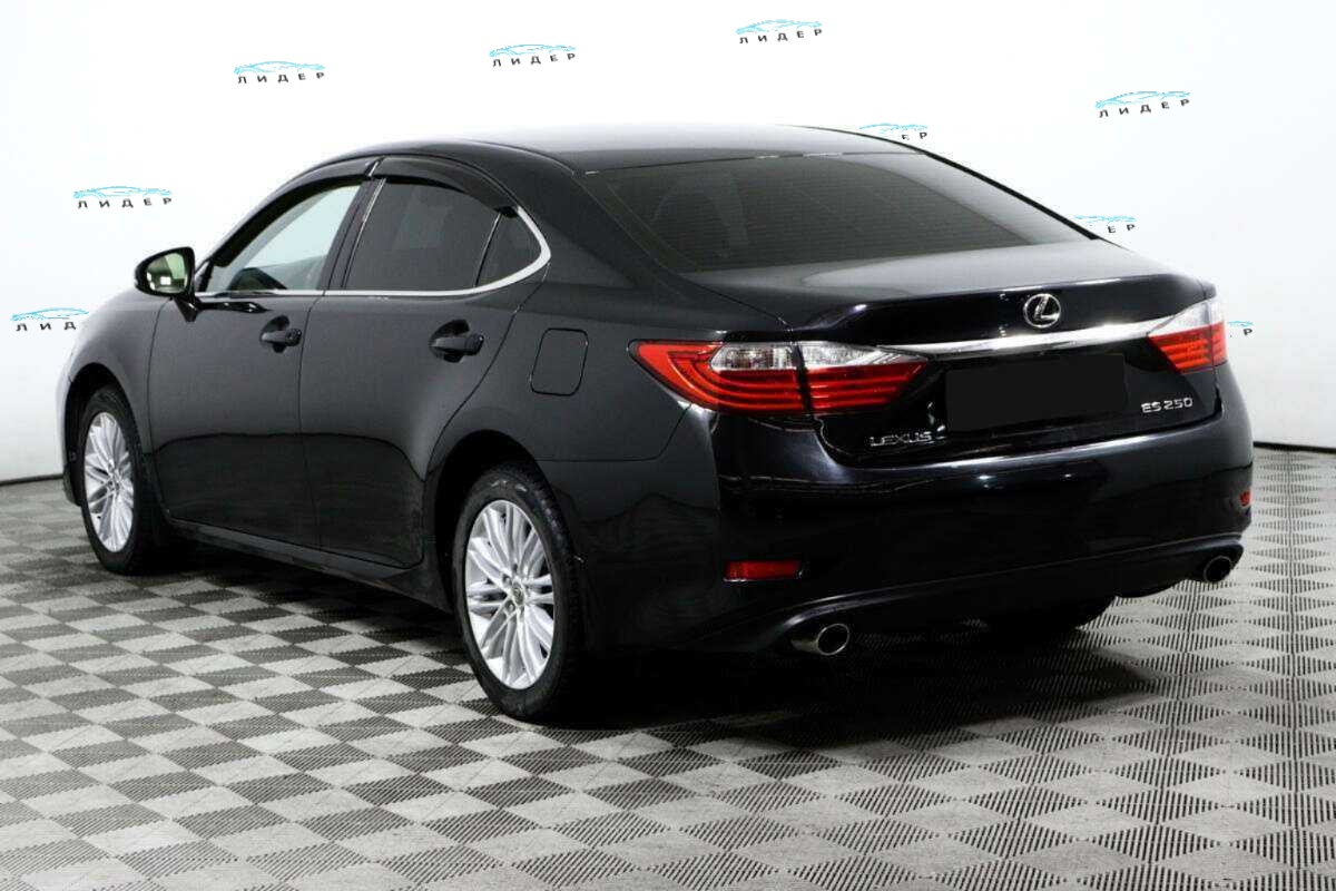 Б/У Лексус ЕС 2013 года. Фото: #6