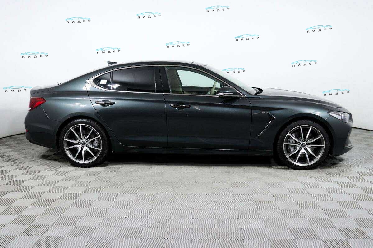 Б/У Генезис Г70 2019 года. Фото: #3