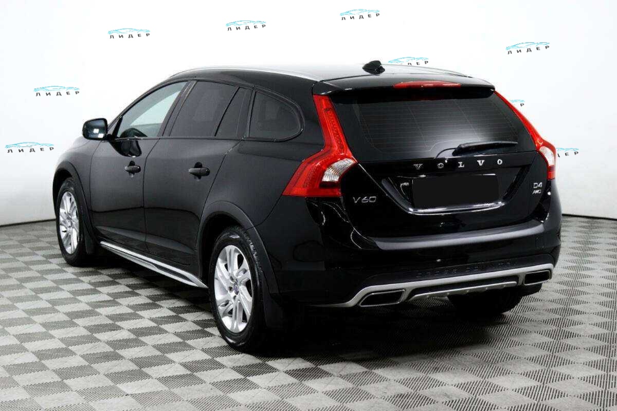 Б/У Вольво В60 Кросс Кантри 2018 года. Фото: #6