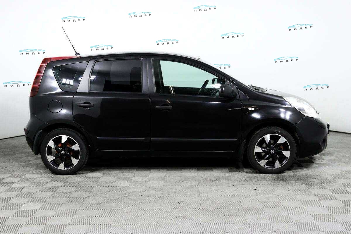 Б/У Ниссан Ноут 2010 года. Фото: #3