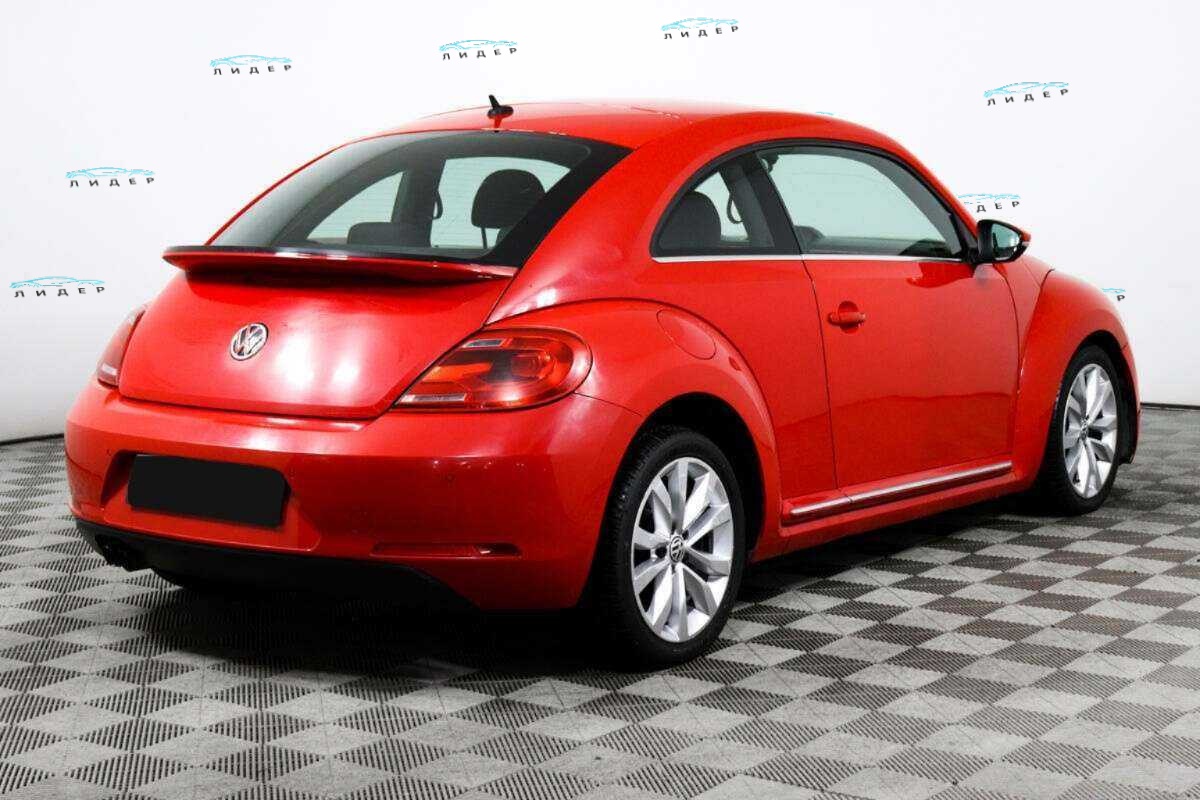 Б/У Фольксваген Битл 2014 года. Фото: #4