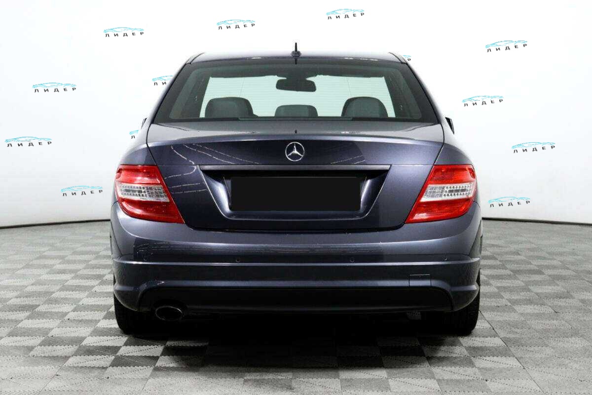 Б/У Мерседес-Бенц Ц-Класс 2011 года. Фото: #5