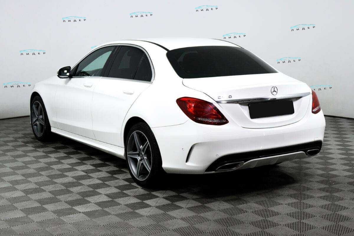 Б/У Мерседес-Бенц Ц-Класс 2017 года. Фото: #6