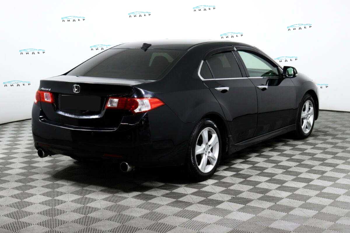 Б/У Хонда Аккорд 2008 года. Фото: #4