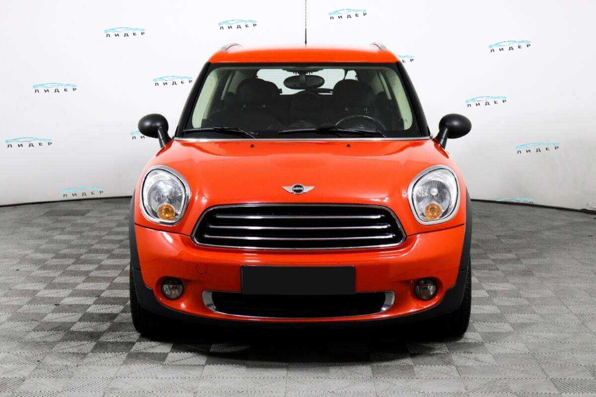 Б/У Мини Каунтримэн 2011 года. Фото: #1