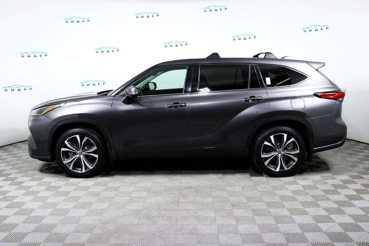 Б/У Тойота Хайлэндер 2021 года. Фото: #7