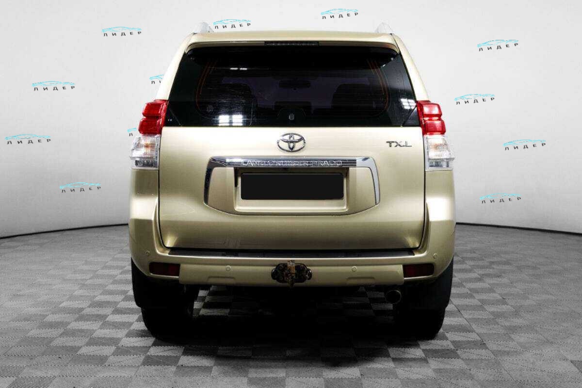 Б/У Тойота Лэнд Крузер Прадо 2011 года. Фото: #5