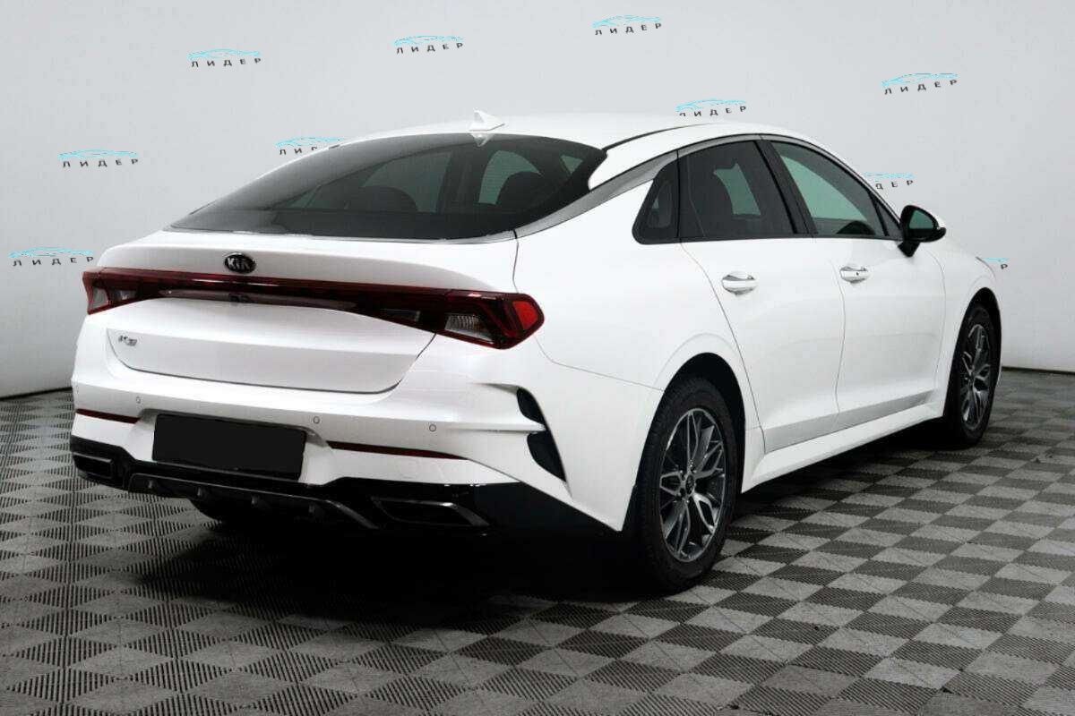 Б/У Киа К5 2021 года. Фото: #4