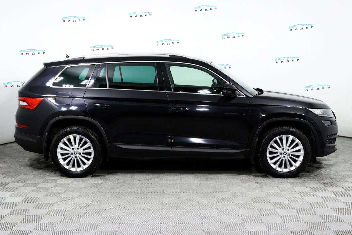 Б/У Шкода Кодиак 2020 года. Фото: #3