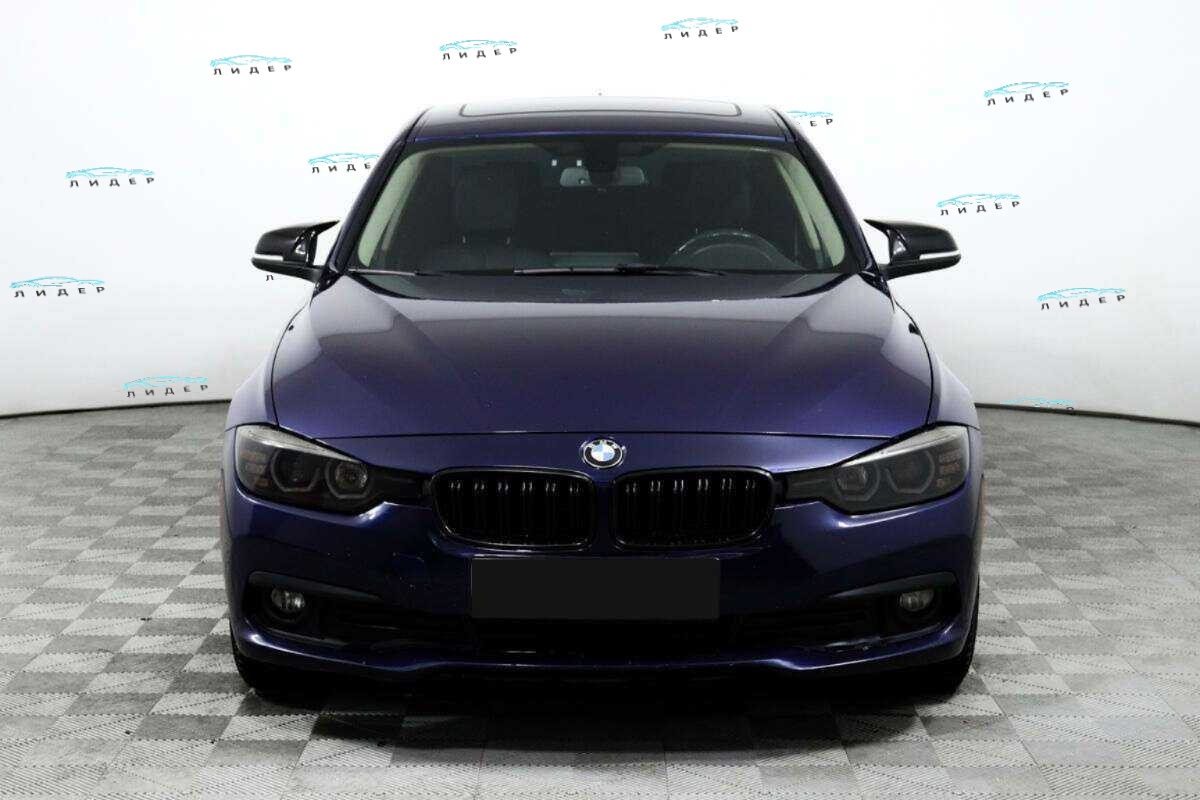 Б/У БМВ 3 серии 2016 года. Фото: #1