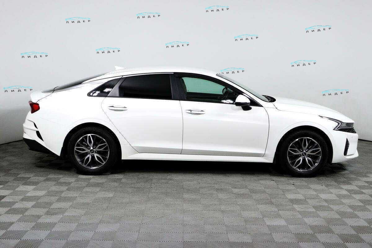 Б/У Киа К5 2021 года. Фото: #3