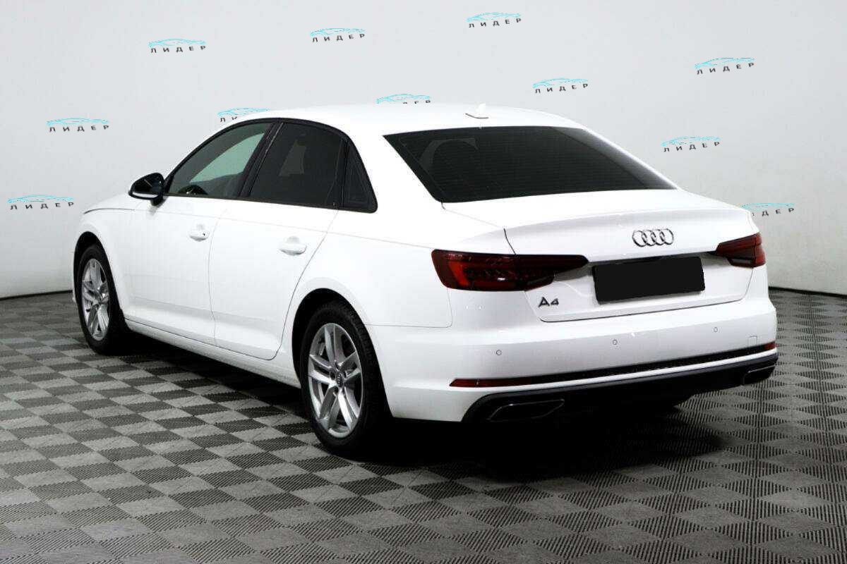 Б/У Ауди А4 2019 года. Фото: #6