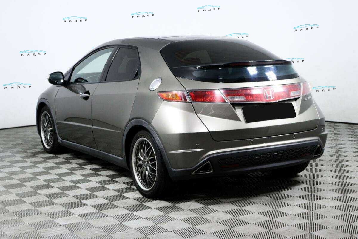 Б/У Хонда Цивик 2008 года. Фото: #6