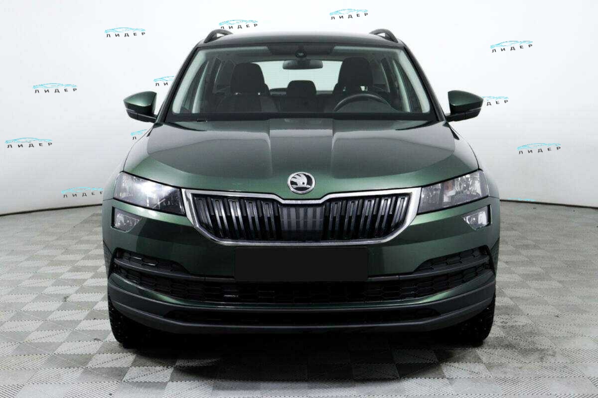 Б/У Шкода Карок 2021 года. Фото: #1