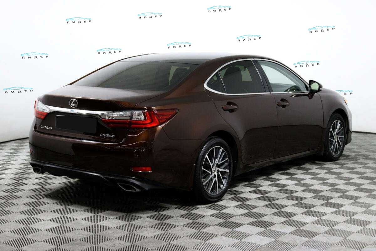 Б/У Лексус ЕС 2016 года. Фото: #4