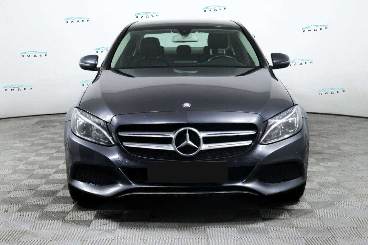 Б/У Мерседес-Бенц Ц-Класс 2015 года. Фото: #1