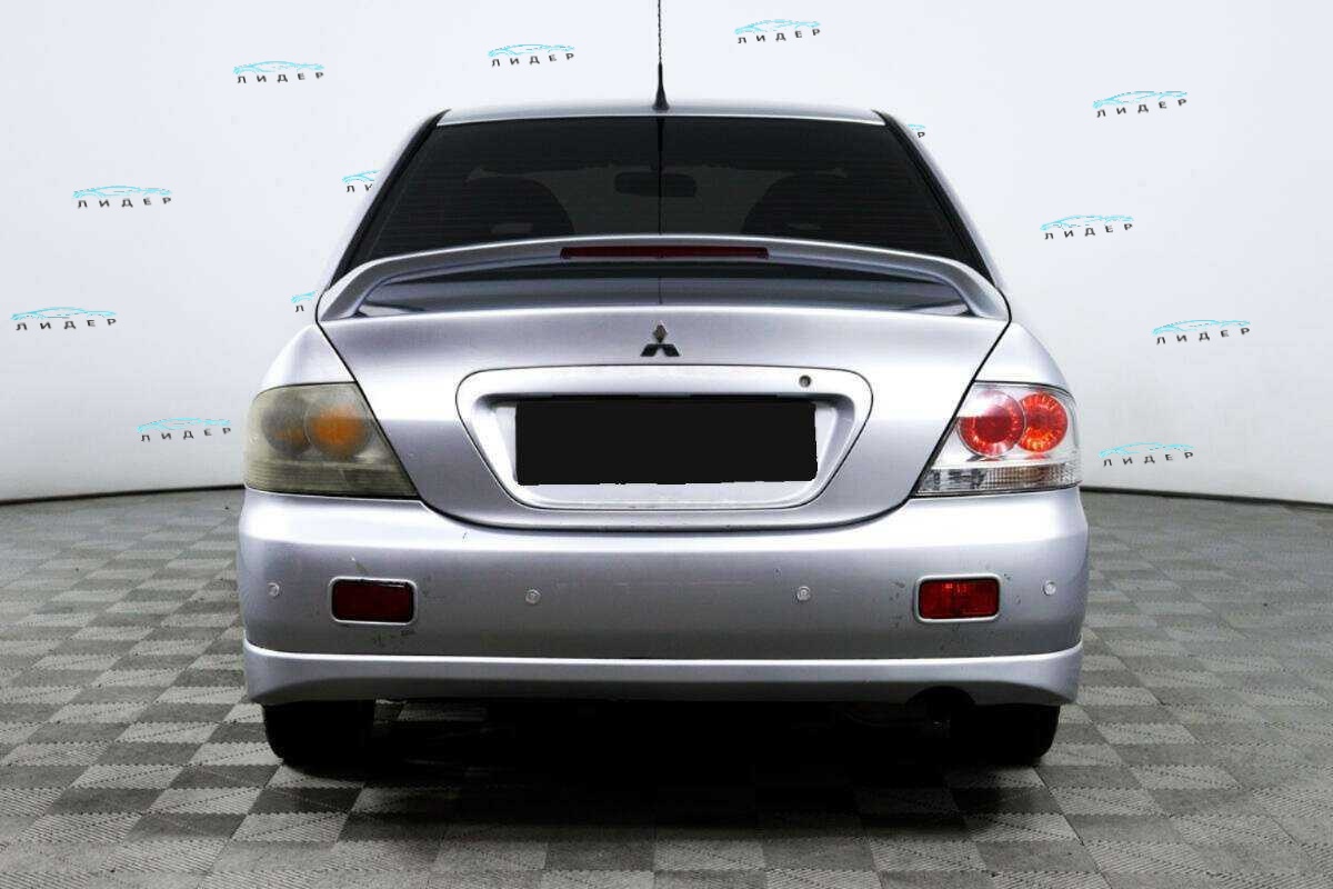 Б/У Митсубиши Лансер 2005 года. Фото: #5