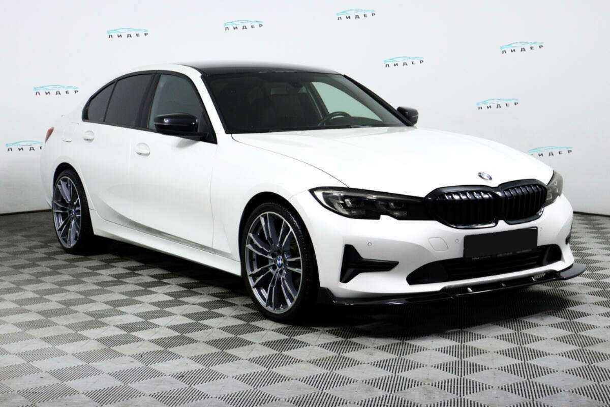 Б/У БМВ 3 серии 2019 года. Фото: #2