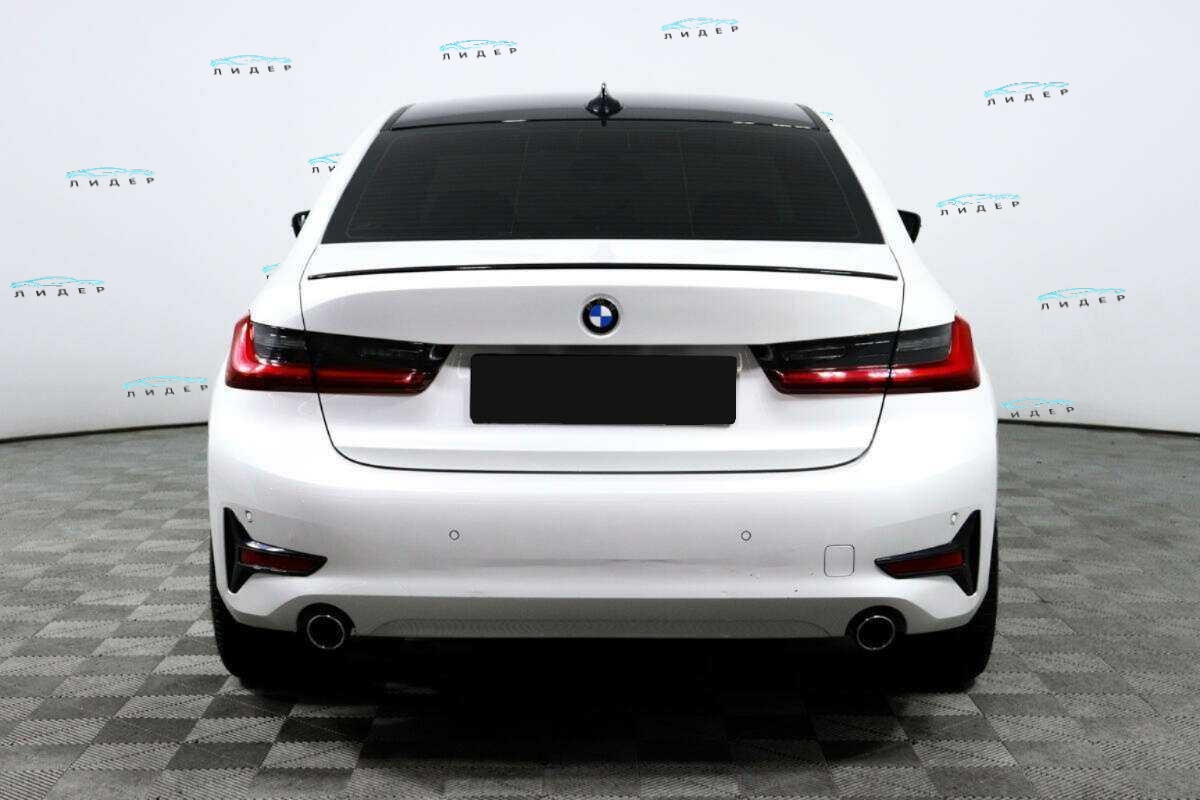 Б/У БМВ 3 серии 2019 года. Фото: #5