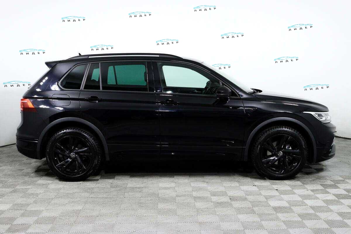 Б/У Фольксваген Тигуан 2021 года. Фото: #3
