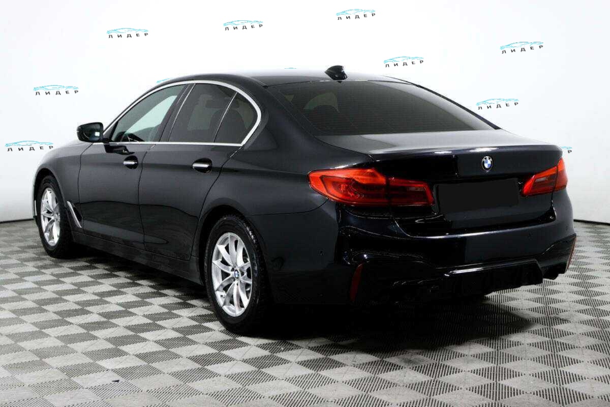Б/У БМВ 5 серии 2017 года. Фото: #6