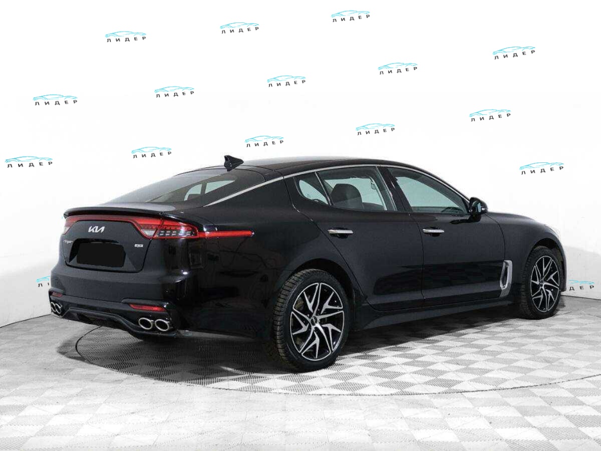 Б/У Киа Стингер 2023 года. Фото: #4