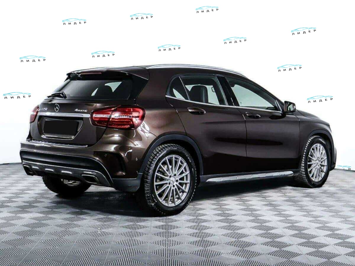 Б/У Мерседес-Бенц ГЛА 2018 года. Фото: #4