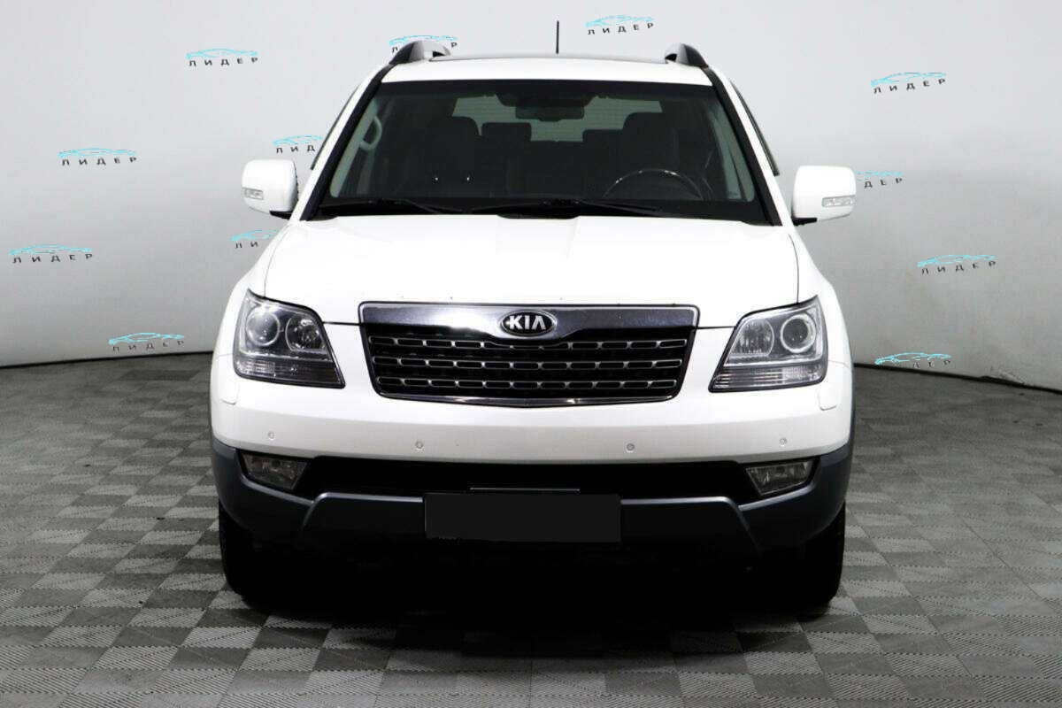 Б/У Киа Мохэв 2016 года. Фото: #1