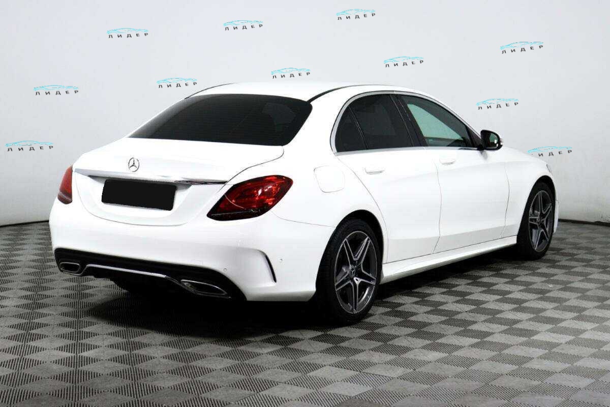 Б/У Мерседес-Бенц Ц-Класс 2018 года. Фото: #4