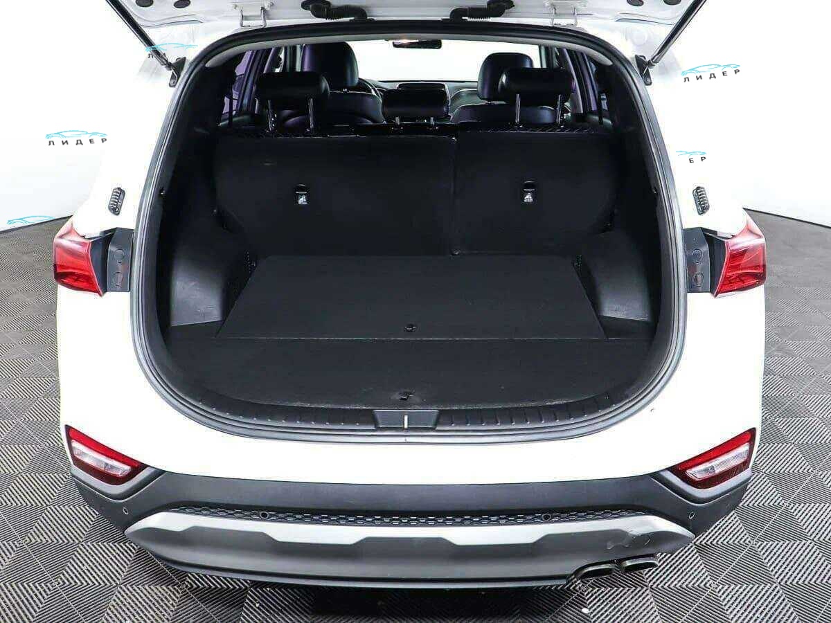 Б/У Хендай Санта Фе 2018 года. Фото: #15