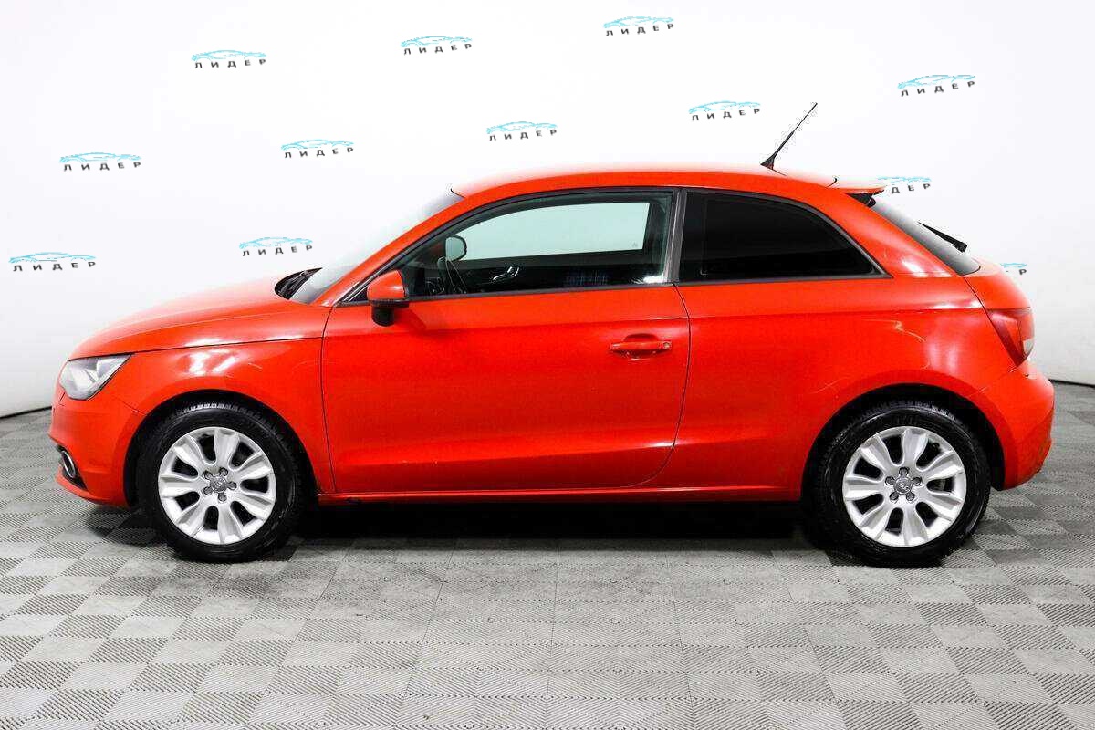 Б/У Ауди А1 2010 года. Фото: #7