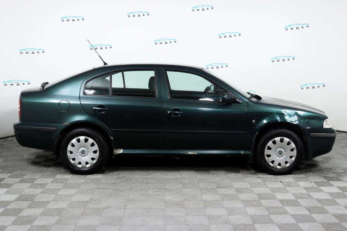 Б/У Шкода Октавия 2008 года. Фото: #3