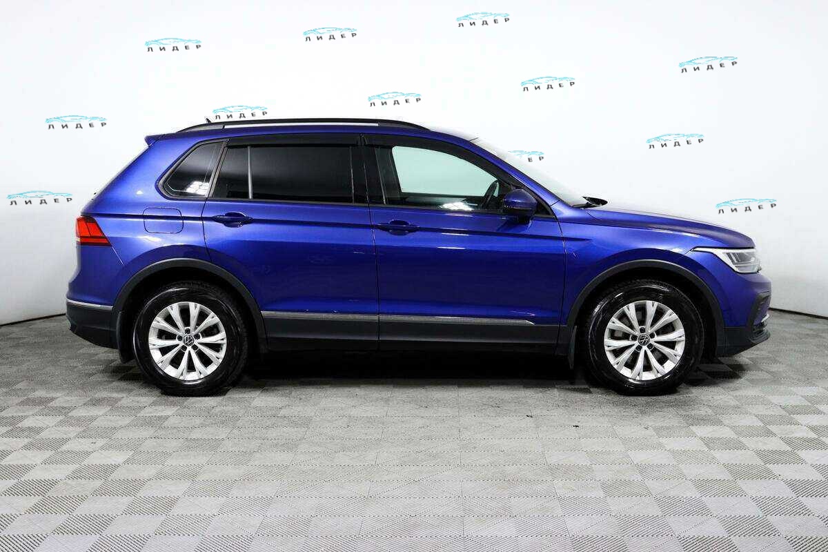 Б/У Фольксваген Тигуан 2021 года. Фото: #3