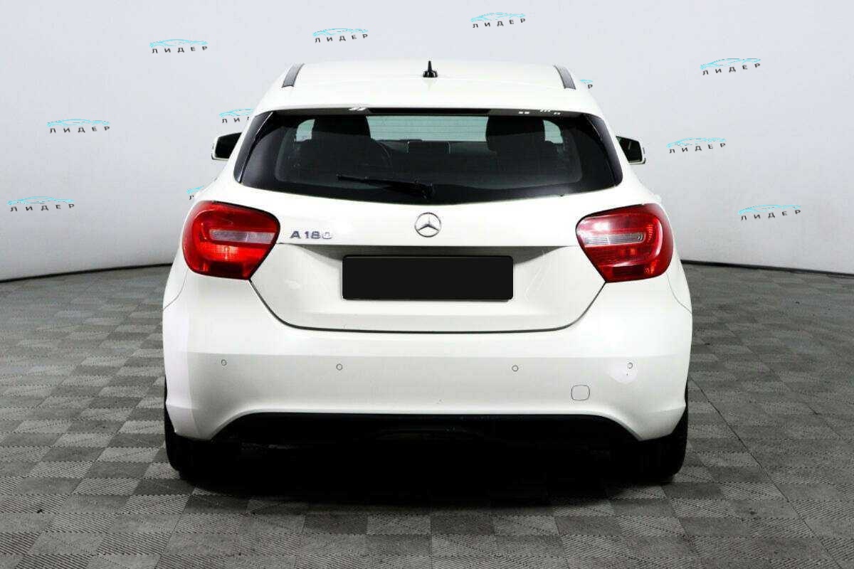Б/У Мерседес-Бенц А-Класс 2014 года. Фото: #5