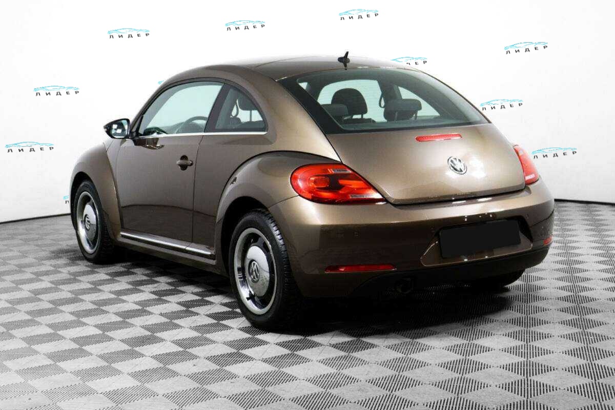 Б/У Фольксваген Битл 2014 года. Фото: #6