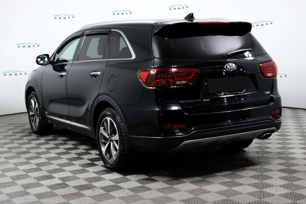 Б/У Киа Соренто 2018 года. Фото: #6