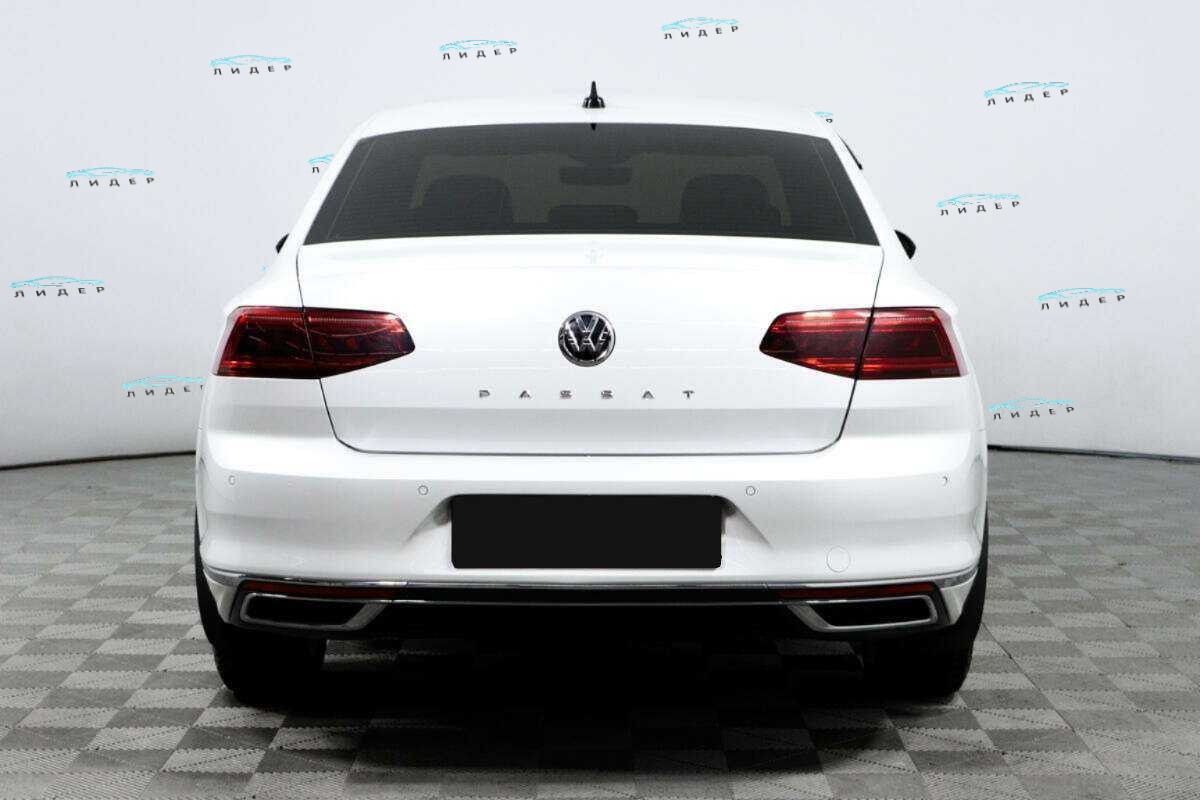 Б/У Фольксваген Пассат 2020 года. Фото: #5