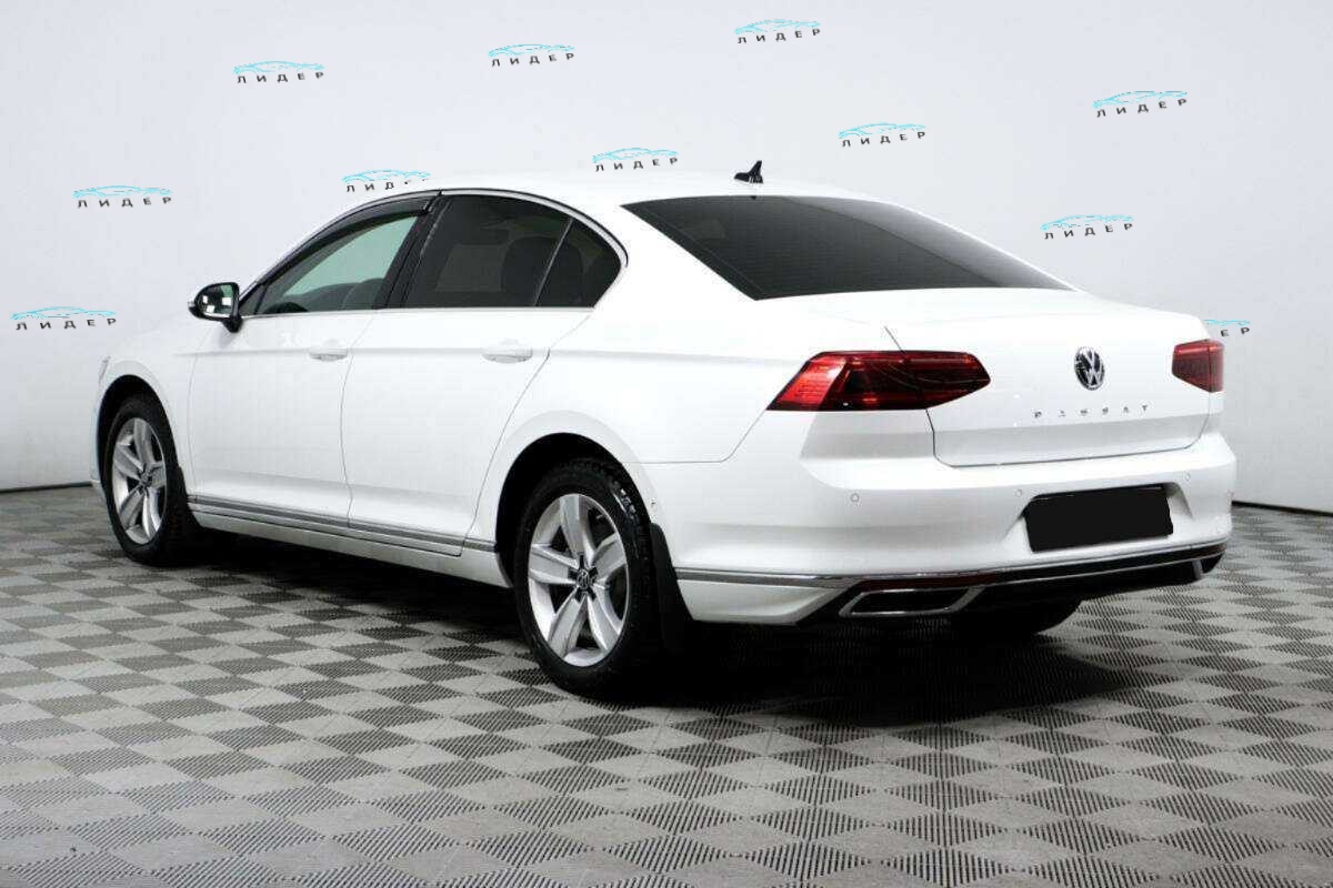 Б/У Фольксваген Пассат 2020 года. Фото: #6