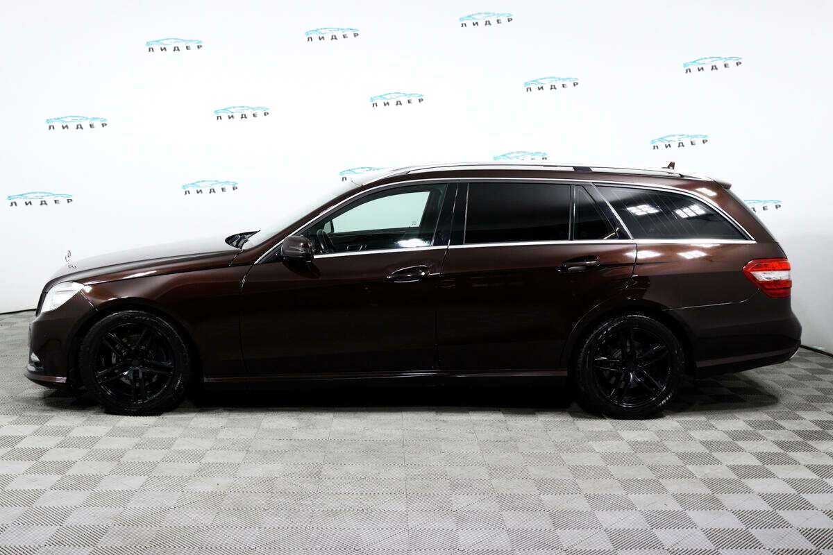 Б/У Мерседес-Бенц Е-Класс 2012 года. Фото: #7