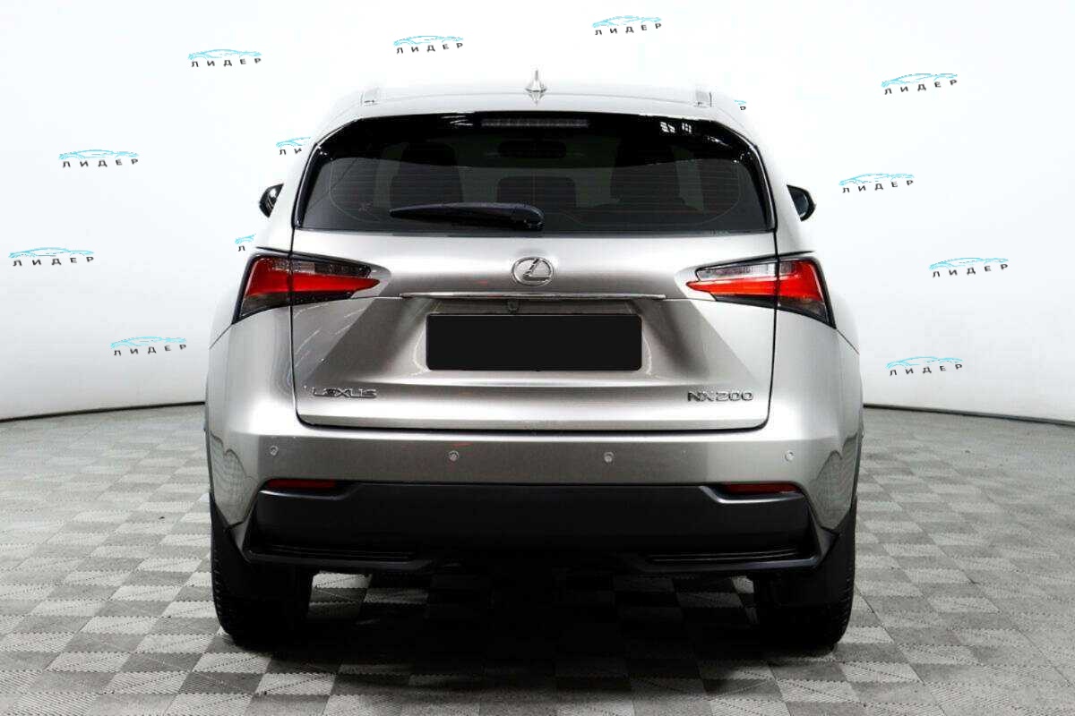 Б/У Лексус Н-Икс 2016 года. Фото: #5