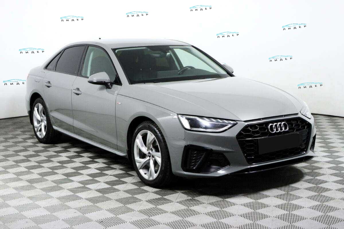 Б/У Ауди А4 2021 года. Фото: #2