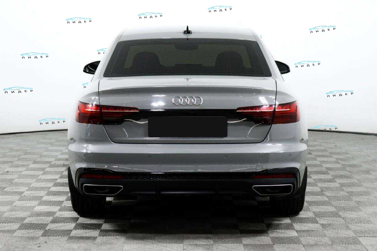 Б/У Ауди А4 2021 года. Фото: #5
