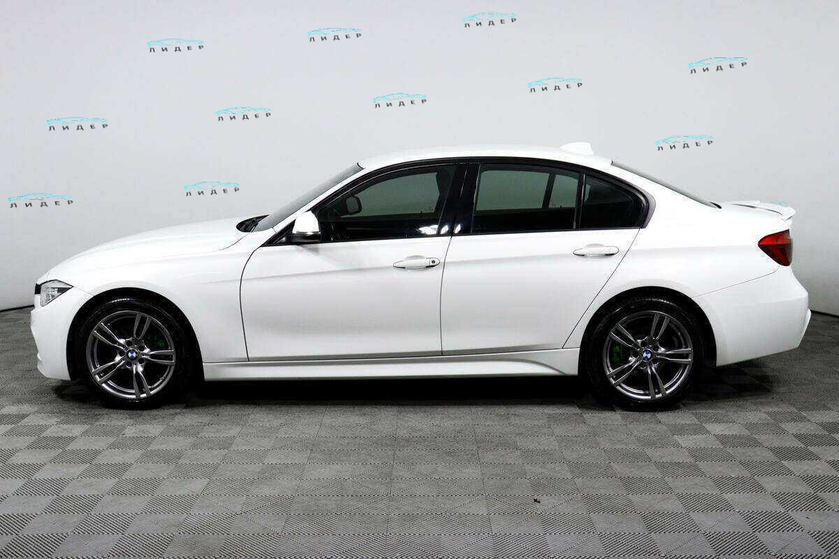 Б/У БМВ 3 серии 2016 года. Фото: #7