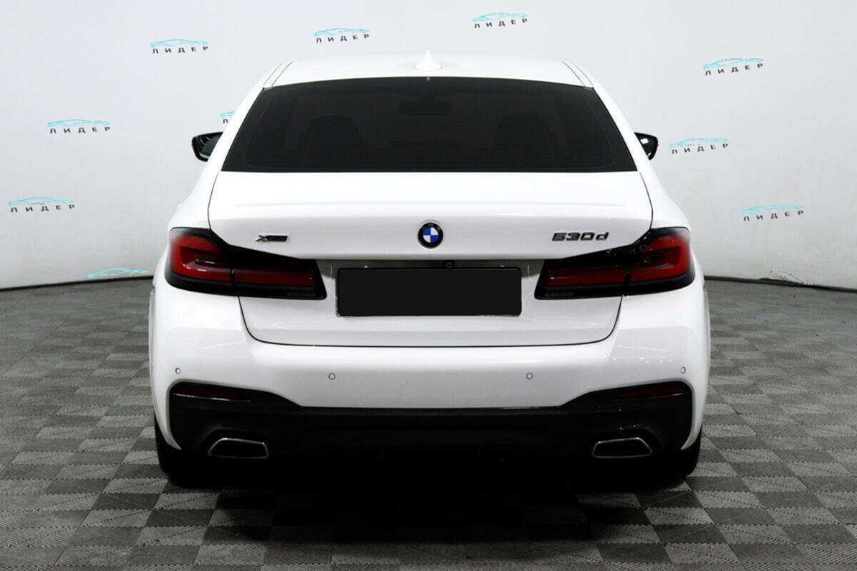 Б/У БМВ 5 серии 2020 года. Фото: #6