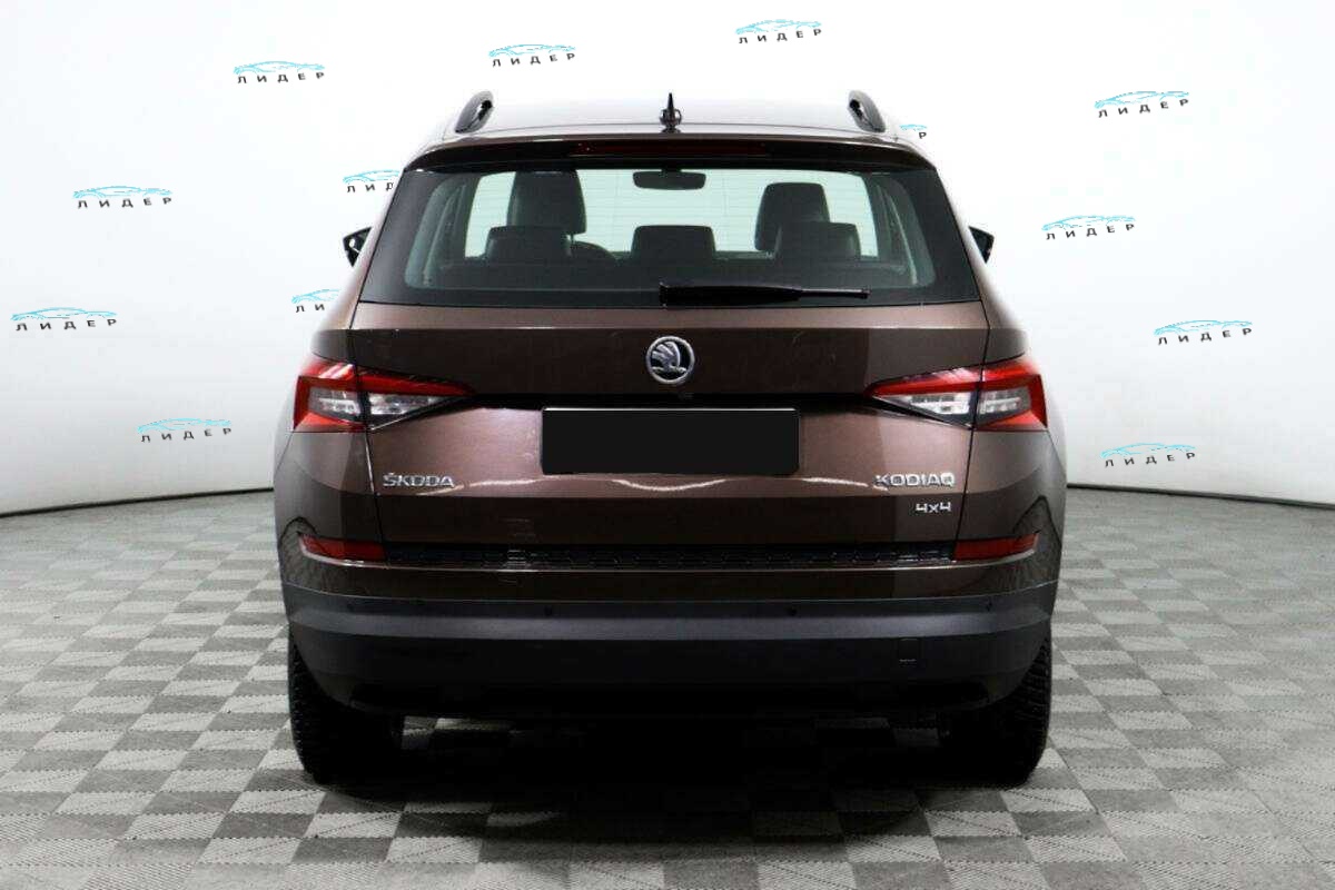 Б/У Шкода Кодиак 2018 года. Фото: #4