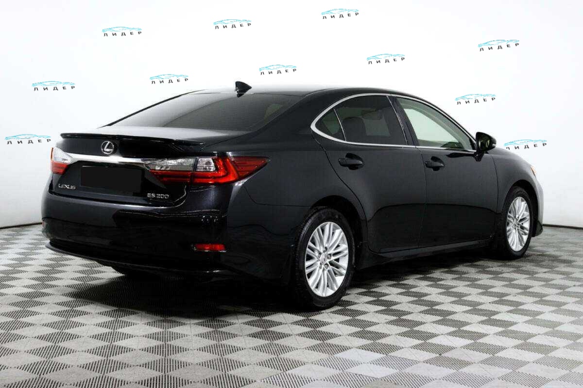 Б/У Лексус ЕС 2016 года. Фото: #4